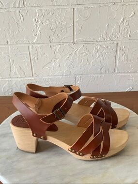 Brown Leather Strappy Clog Sandals